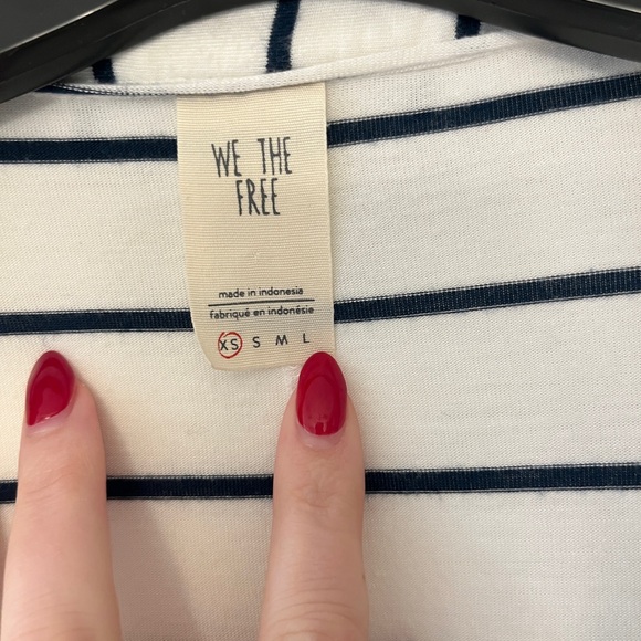 We the Free White and Navy Striped Collared Top Sz XS - Picture 5 of 8